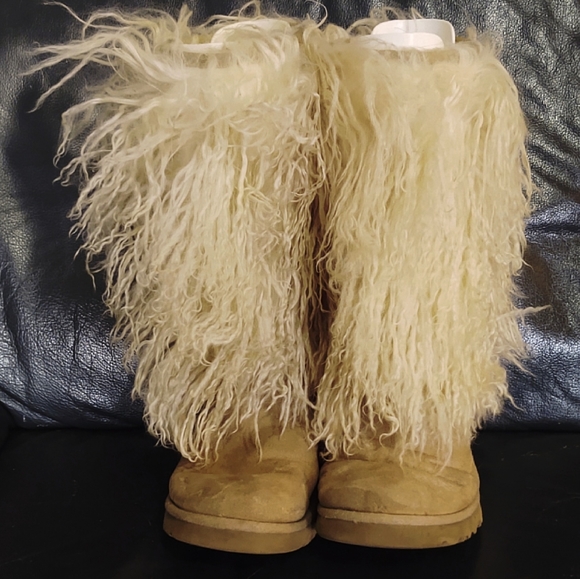 UGG Sheepskin Mongolian Tall Boots Size 8 Sand/Tan - Picture 5 of 11